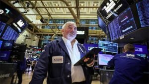 Global Markets Rally: Stocks Climb on Strong U.S. Jobs Data and Easing Trade Tensions